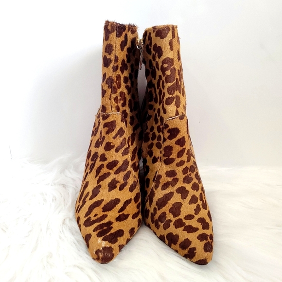 Victoria Secret VS Collection Leopard Wedge Bootie - Picture 2 of 7